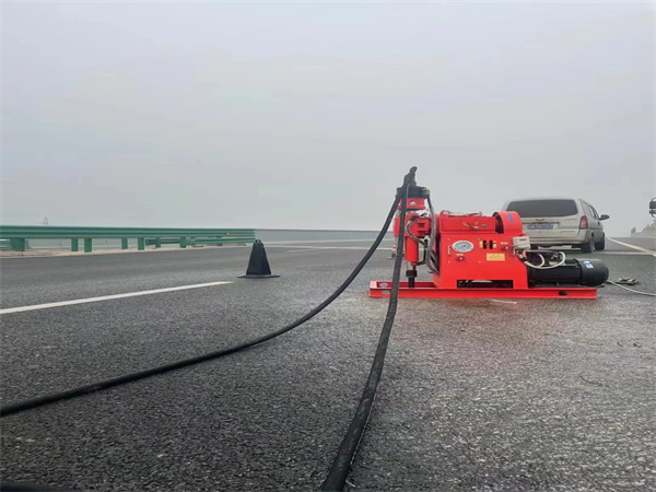 松江马路路基路面开裂下沉注浆加固灌浆