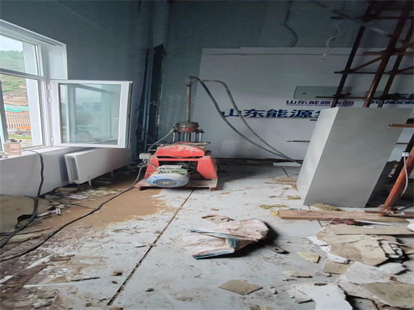 松江地基基础下沉墙体裂缝加固注浆顶升施工